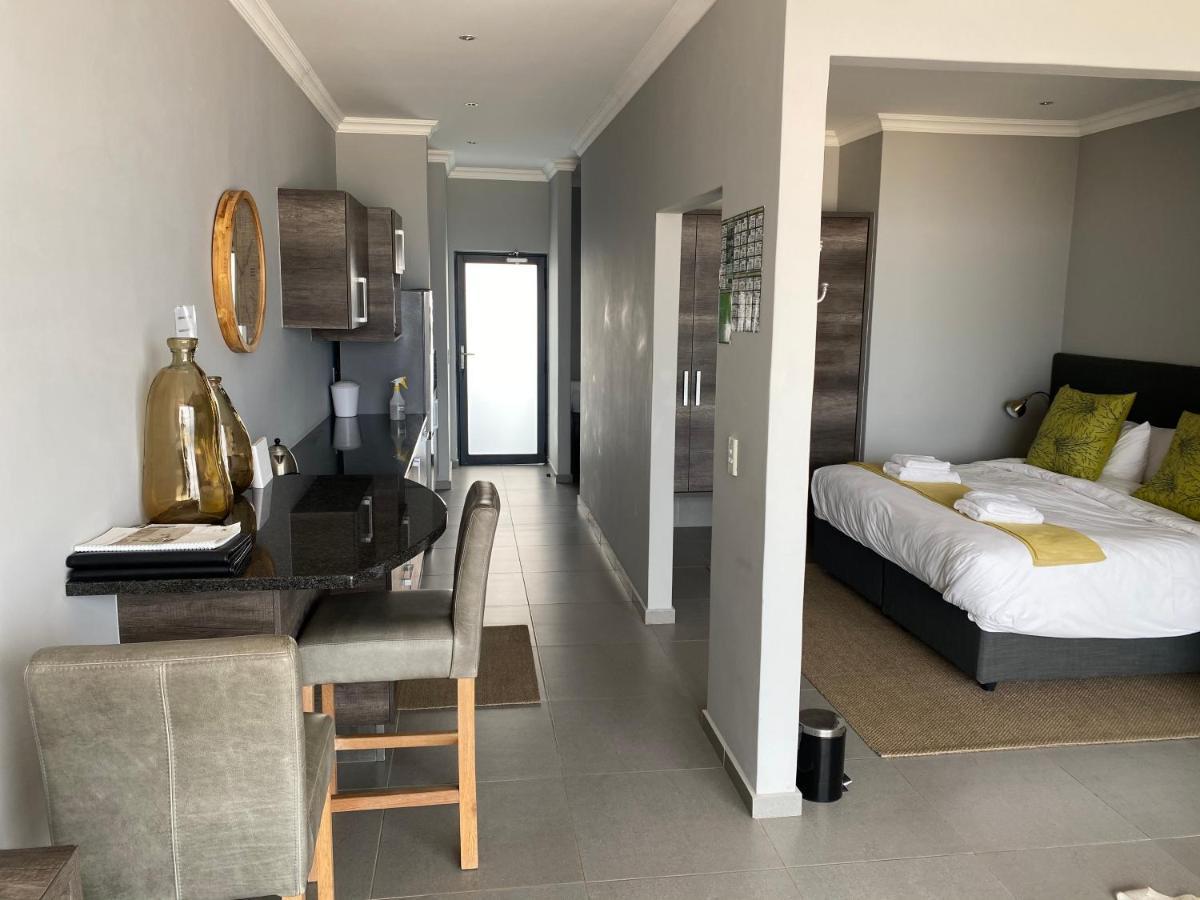 Apartment 32, Bay View Suites Langstrand Экстерьер фото