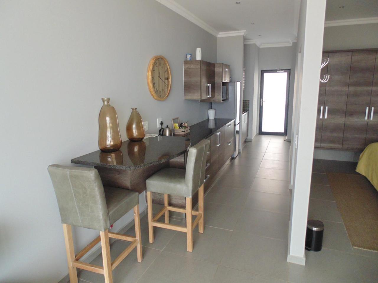 Apartment 32, Bay View Suites Langstrand Экстерьер фото