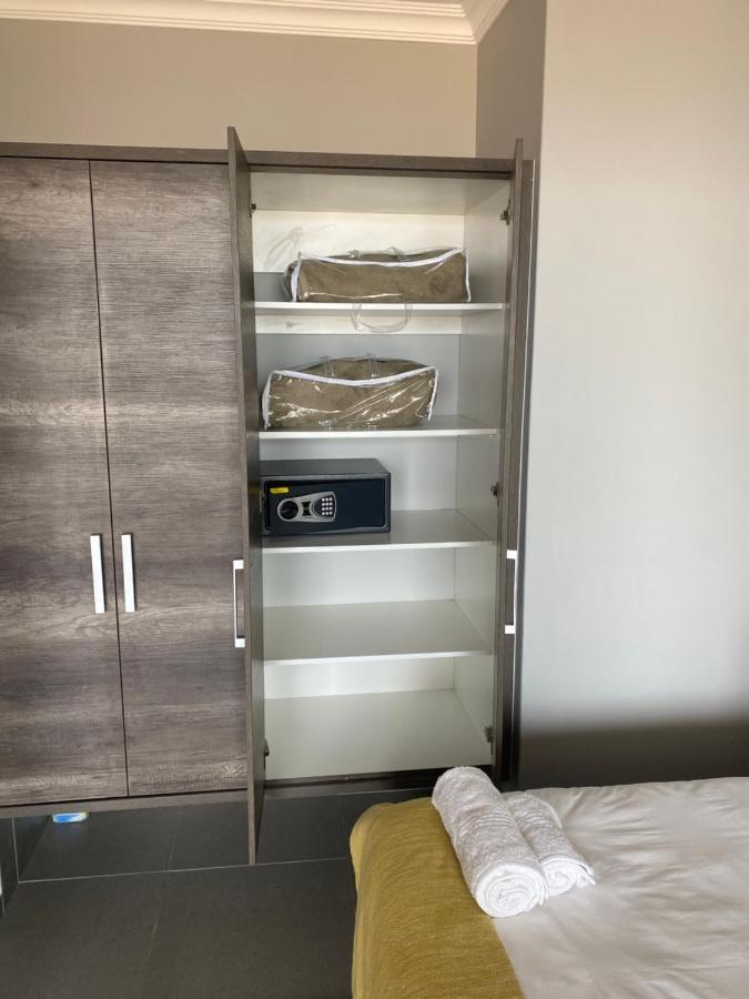 Apartment 32, Bay View Suites Langstrand Экстерьер фото